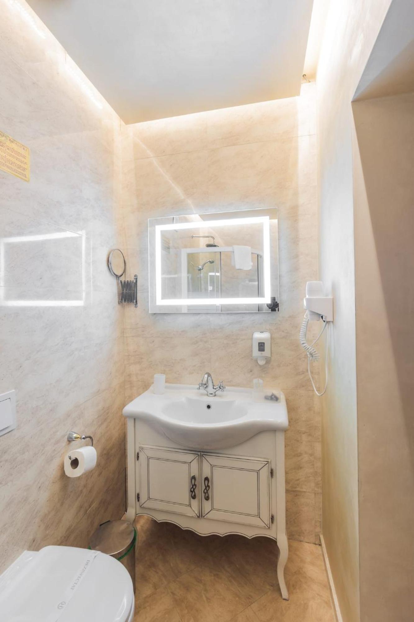 Hotel Carol - Vatra Dornei Εξωτερικό φωτογραφία