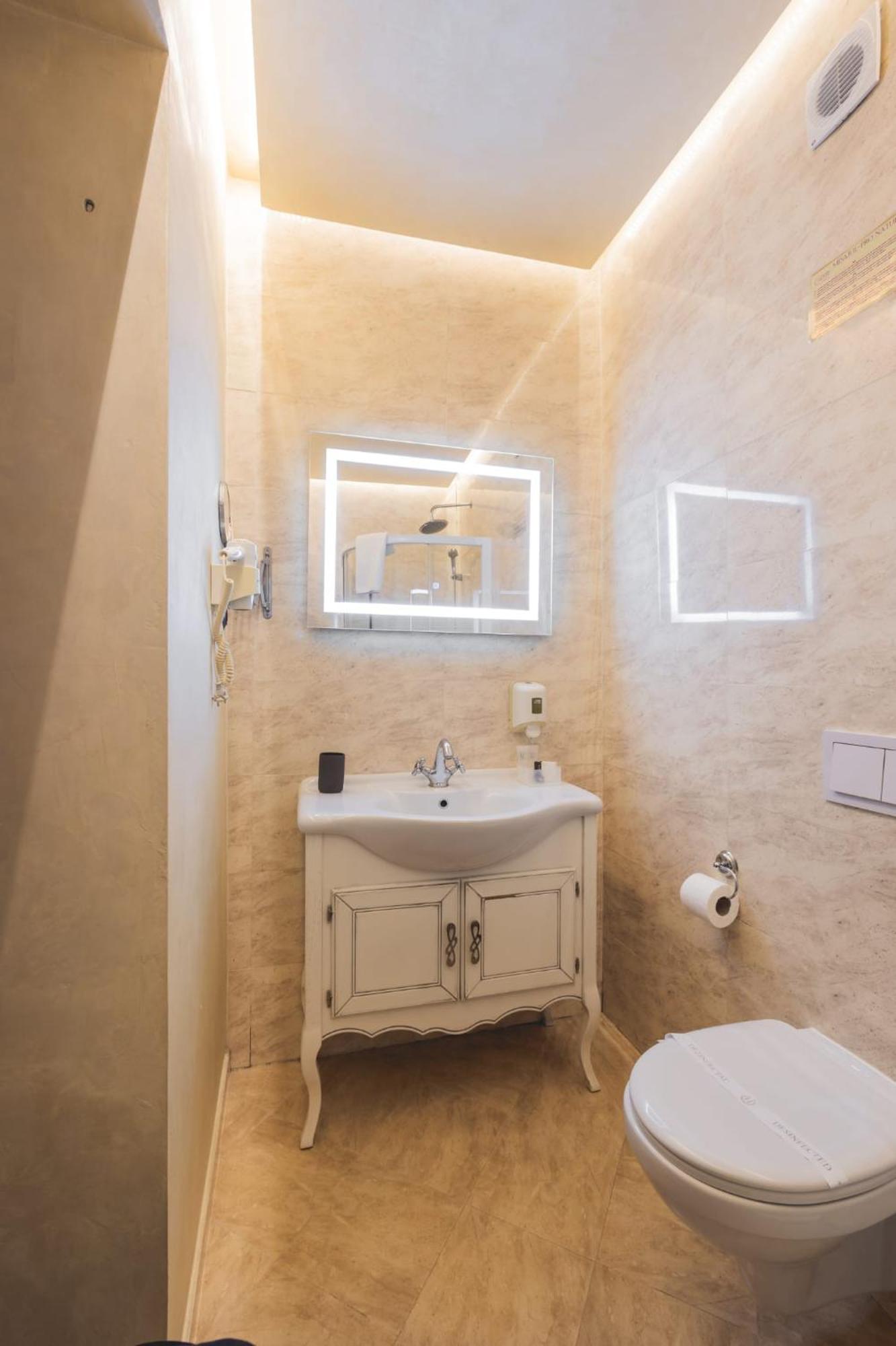 Hotel Carol - Vatra Dornei Εξωτερικό φωτογραφία