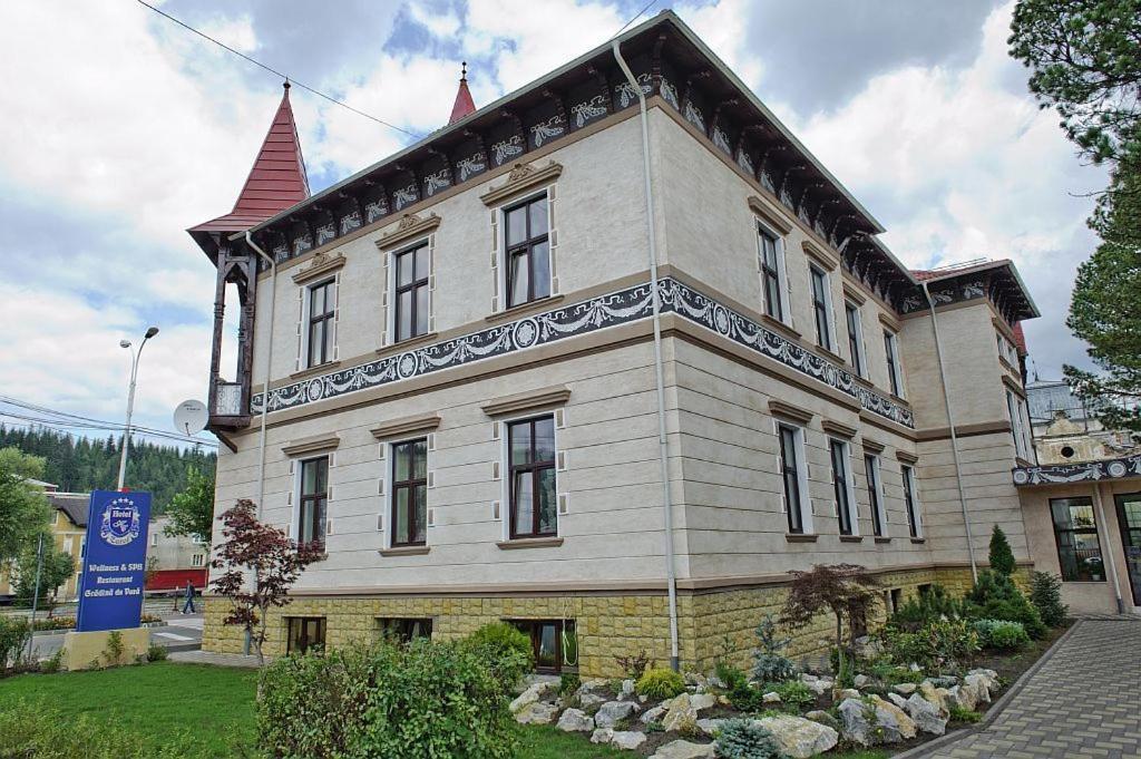 Hotel Carol - Vatra Dornei Εξωτερικό φωτογραφία