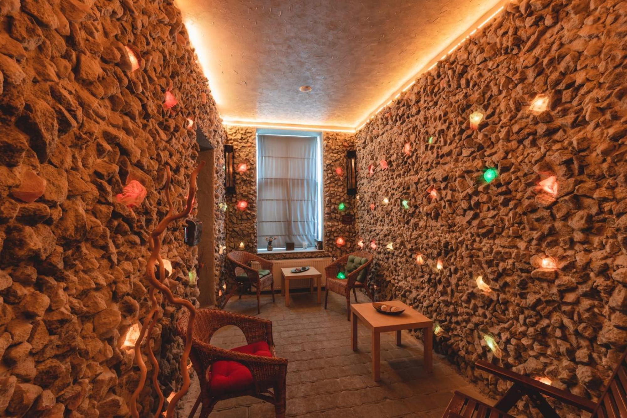 Hotel Carol - Vatra Dornei Εξωτερικό φωτογραφία